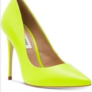 Steve Madden Stiletto Daisie Heels Pumps Neon Sz 9